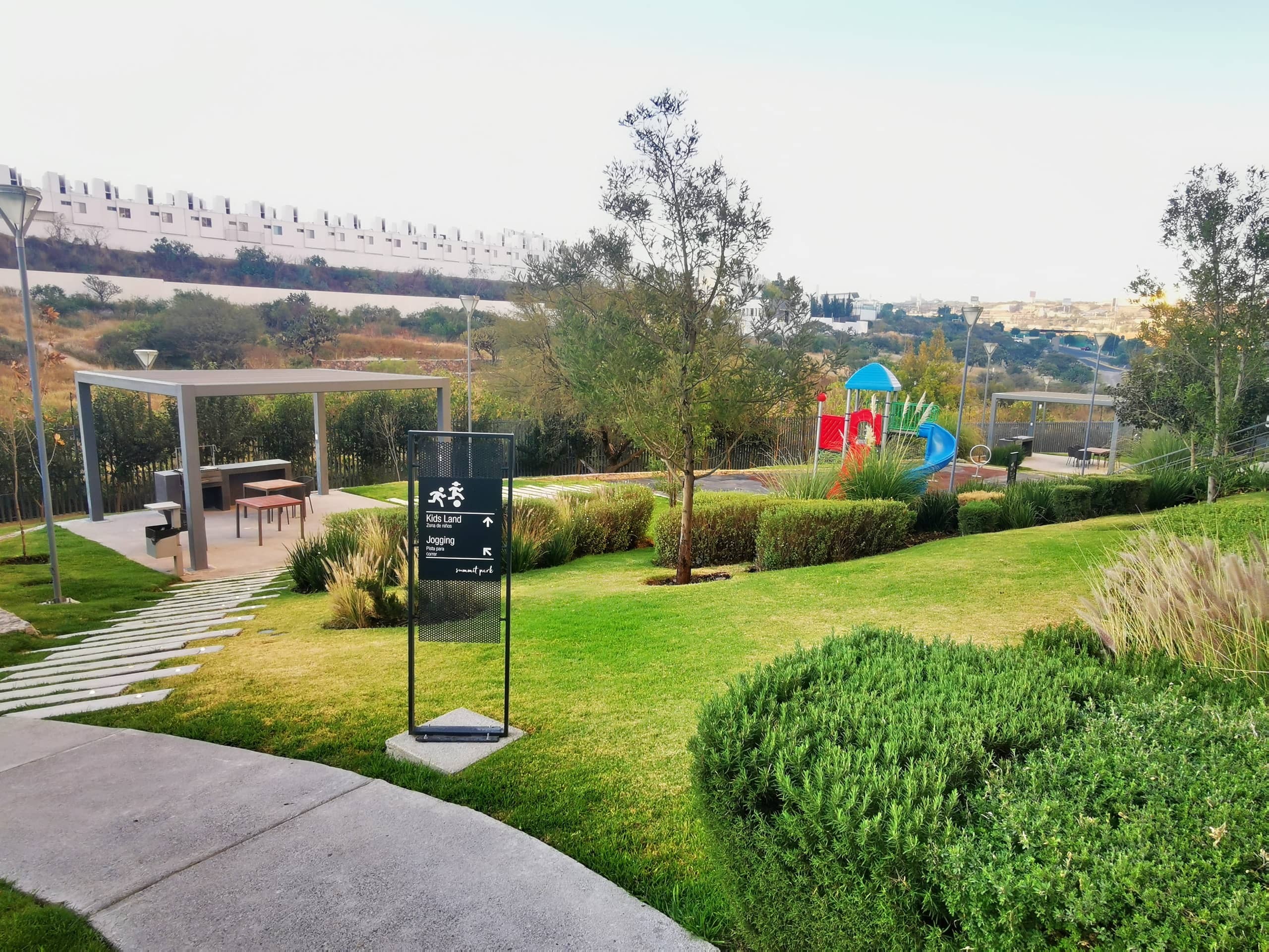Property Gallery View 2