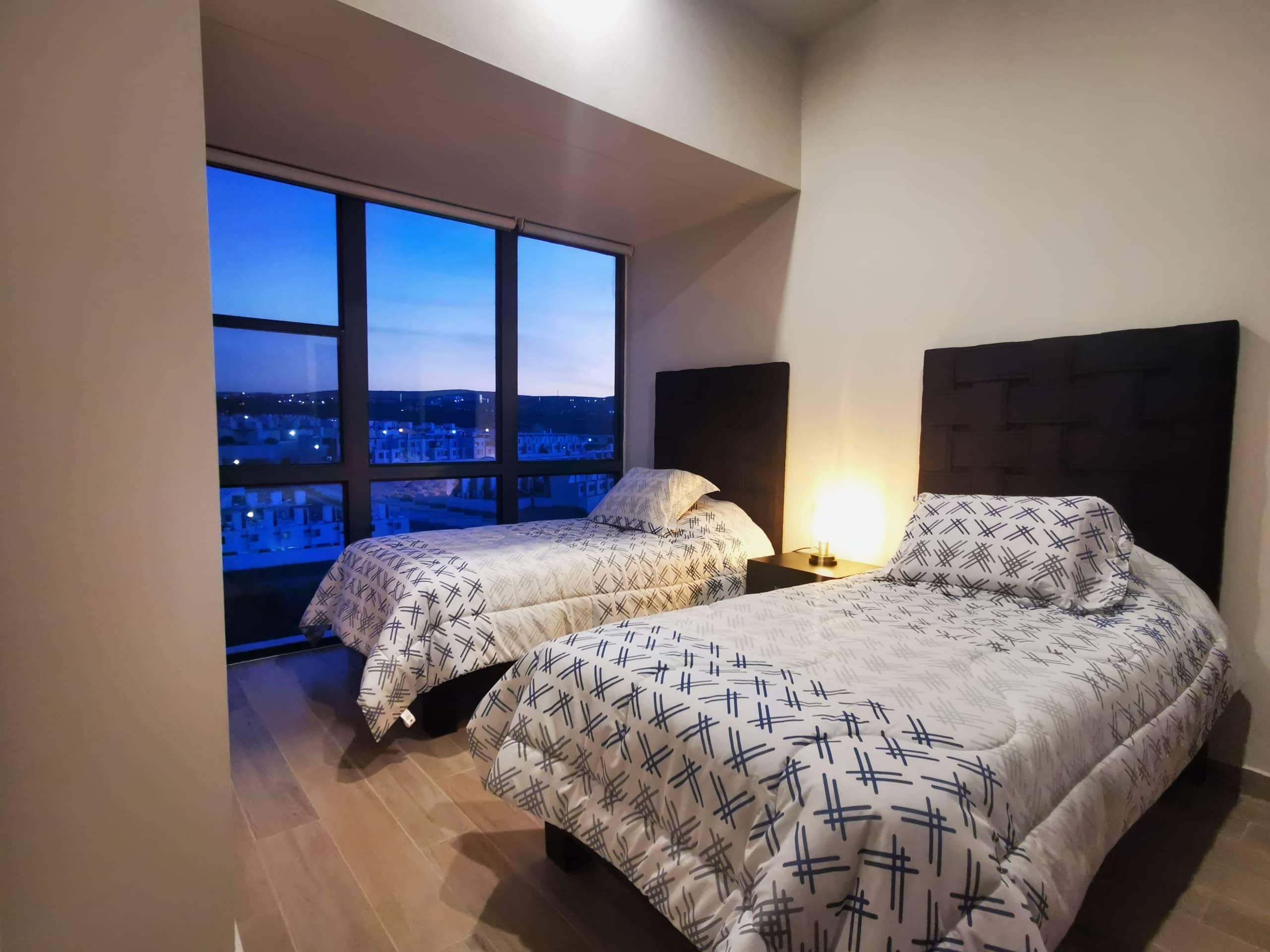 Property Gallery View 15